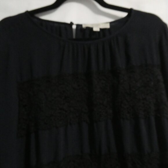 LOFT | large | Black Long Sleeve Blouse | Single Button Back Closure - Picture 4 of 14